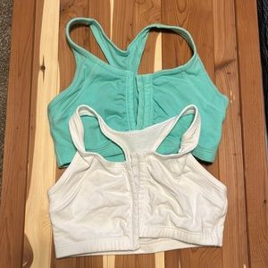 Set of 2 never worn racer back sports bras